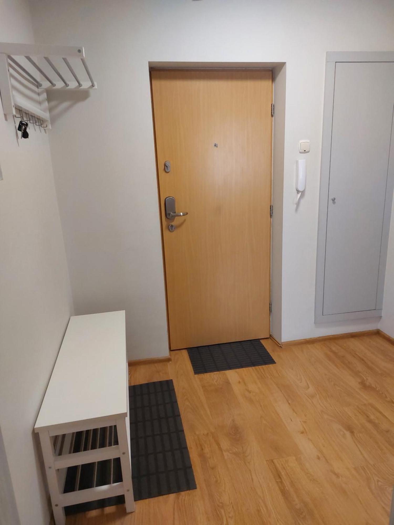 Przytulna I Przestrzenna Garsoniera- Centrum Tarnów Exteriör bild