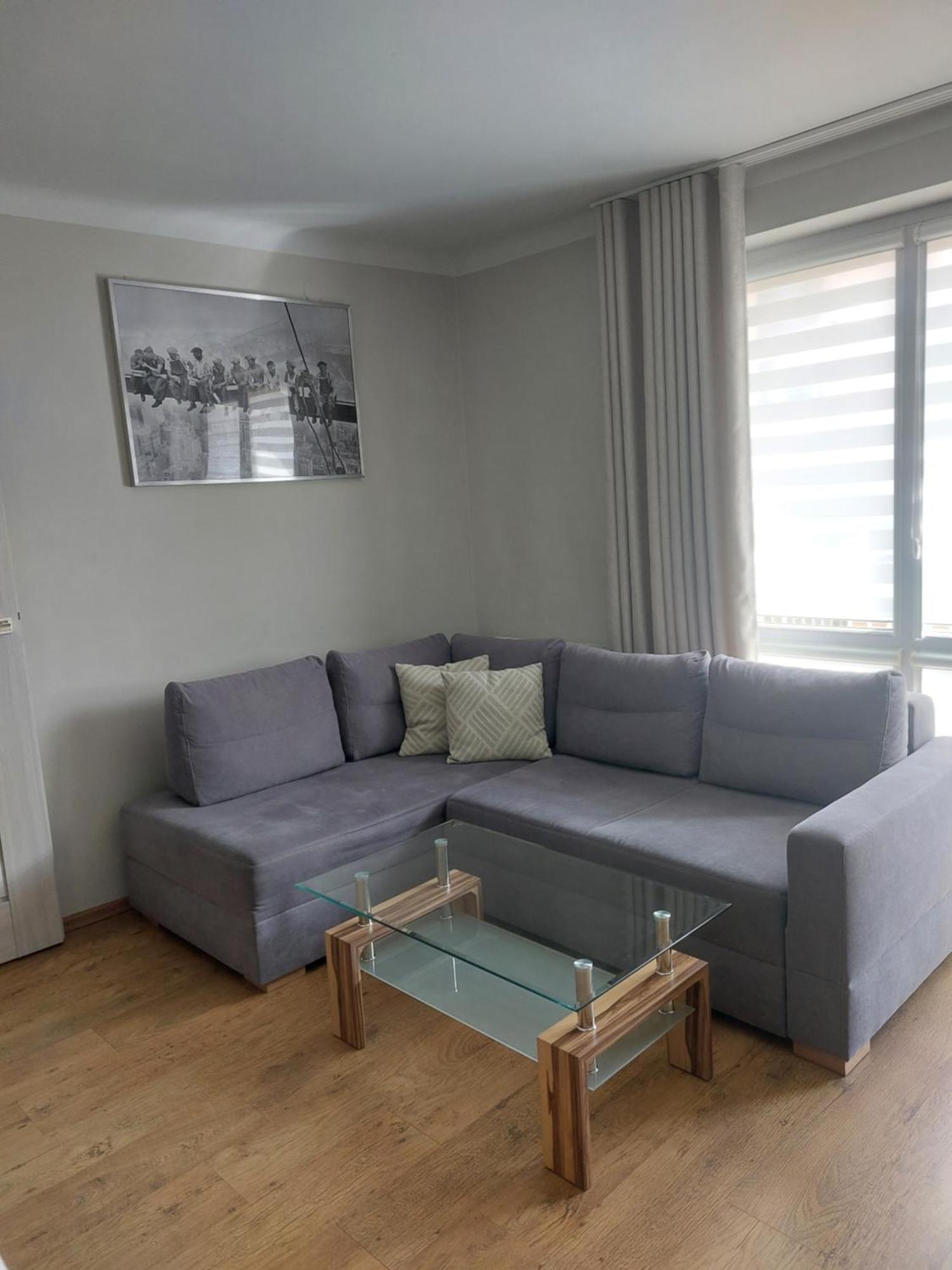 Przytulna I Przestrzenna Garsoniera- Centrum Tarnów Exteriör bild